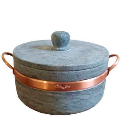 Panela de Pedra Sabão com Tampa e Alça de Cobre 22cm São José - 3L